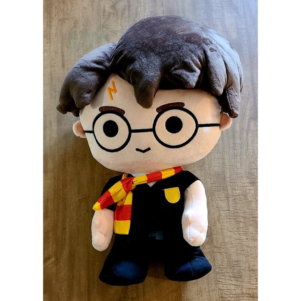 Harry Potter Plush Doll 20 Inch Tall Greeter Gemmy Industries Warner Bros